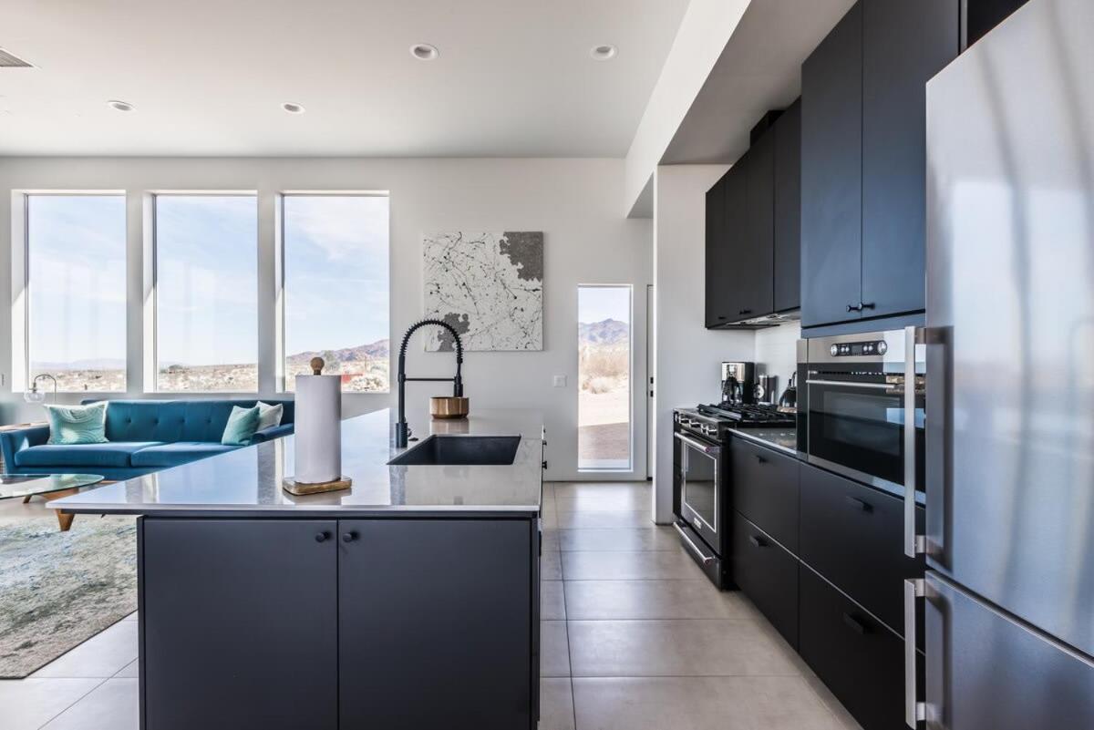 Solis Urban Design Casita And Cowboy Pool * Joshua Tree